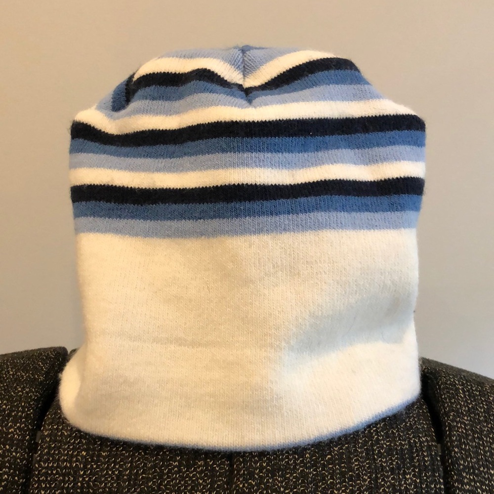 Winter Ski Snow Beanie Blues, Black, White